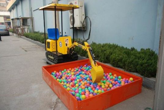 點擊查看詳細(xì)信息<br>標(biāo)題：旋轉(zhuǎn)90度游樂挖掘機(jī) 閱讀次數(shù)：3369