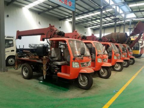 點(diǎn)擊查看詳細(xì)信息<br>標(biāo)題：3噸吊樹(shù)機(jī) 閱讀次數(shù)：2650