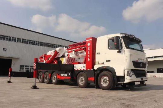 點(diǎn)擊查看詳細(xì)信息<br>標(biāo)題：92噸折臂吊 閱讀次數(shù)：3893